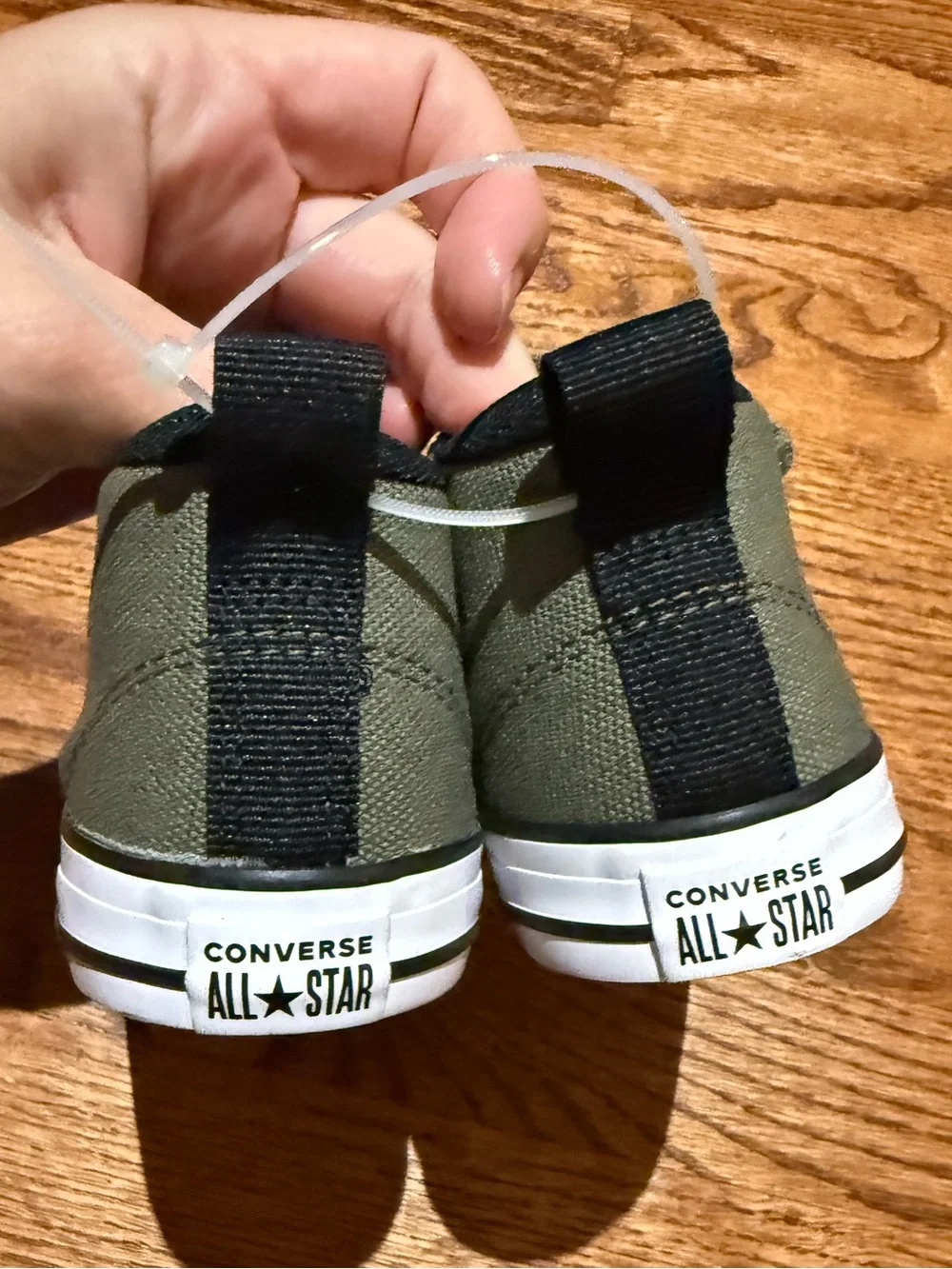 NWOT Chuck Taylor All Star Malden Street Slip On Sz 10
